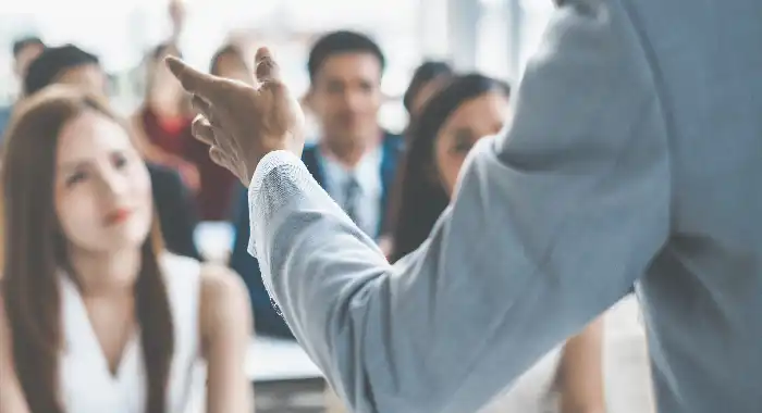 Información Académica ciese comillas